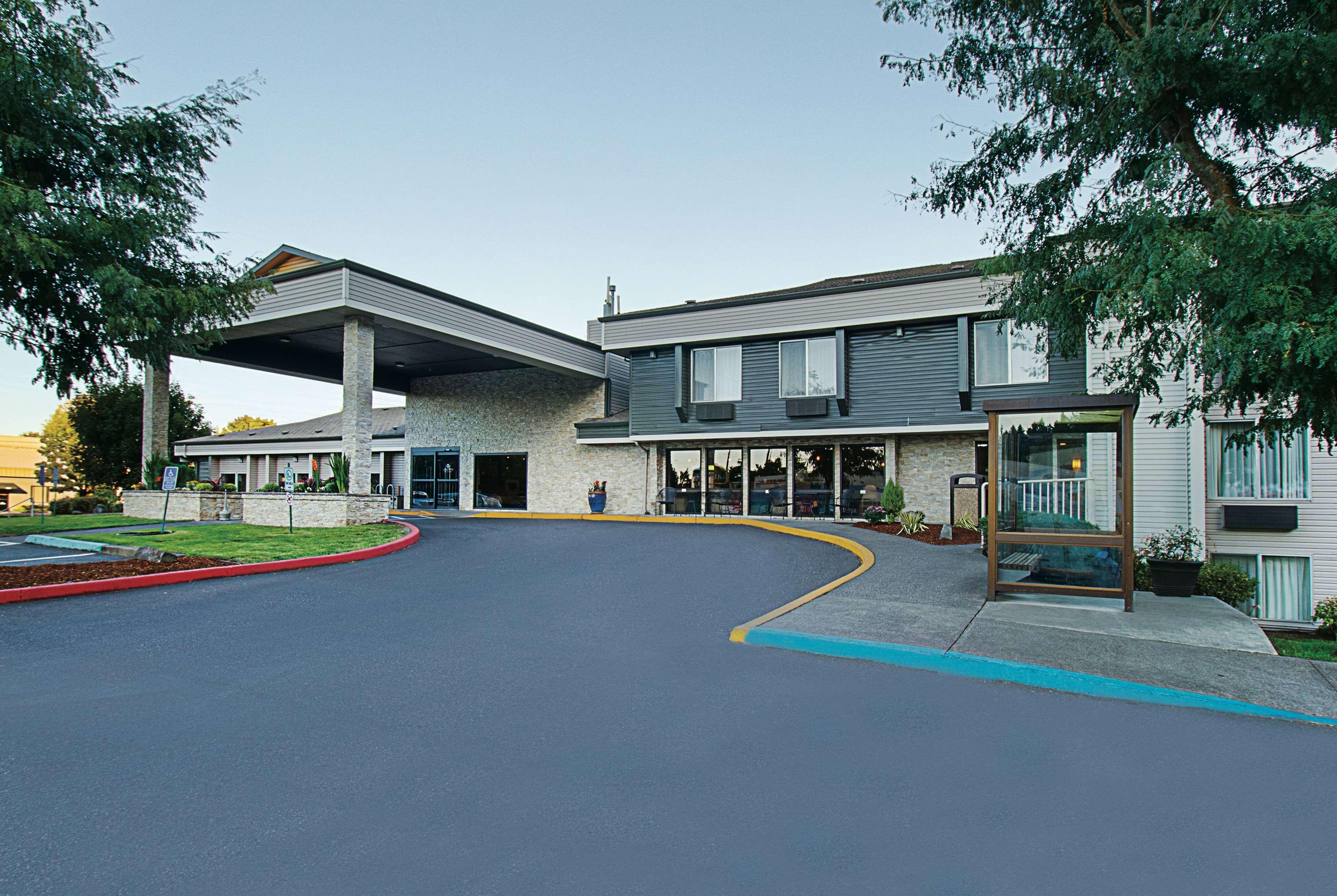 La Quinta By Wyndham Portland Nw Hotel Екстериор снимка
